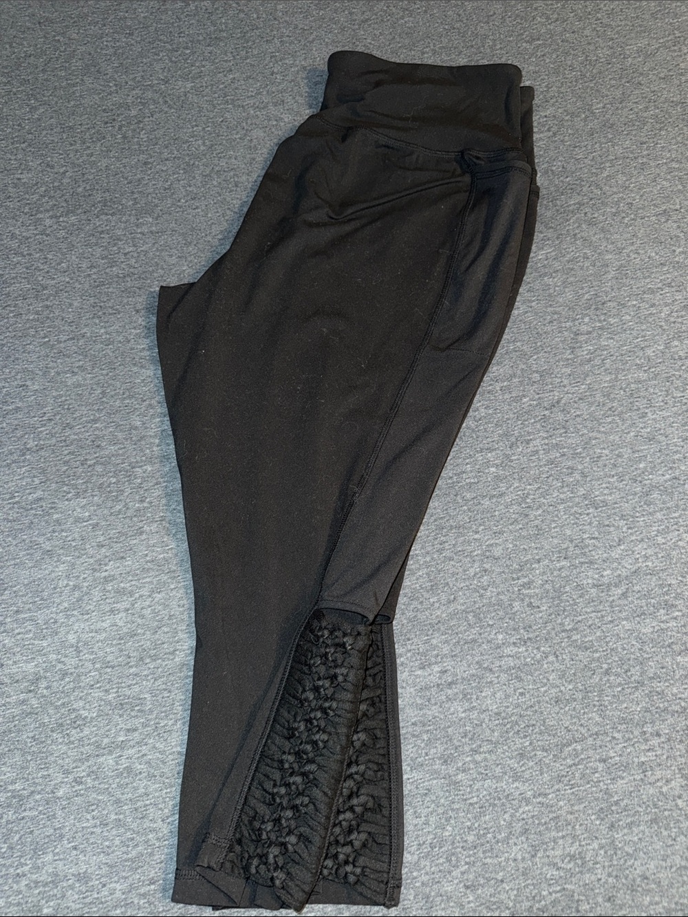 Livi Active Black Cropped Leggings with Lace-Trim Hem
